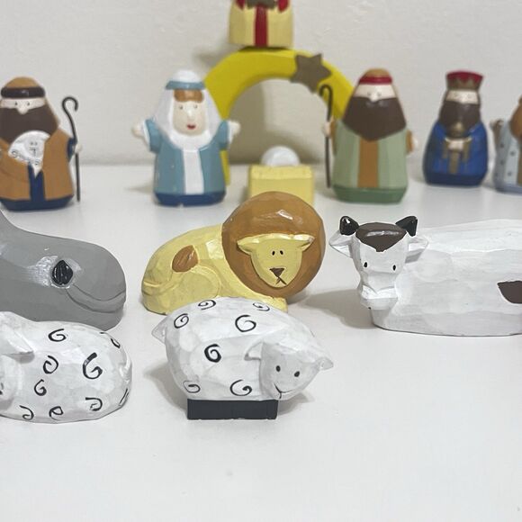 Vintage Midwest of Cannon Falls Wooden Christmas Nativity 16 Piece Set SCF - Picture 8 of 16